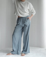 Load image into Gallery viewer, Daphne Relaxed Satin Pants