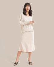 Load image into Gallery viewer, Lauren Relaxed V-Neck Sweater