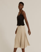 Load image into Gallery viewer, Phoebe Square-Neck Camisole
