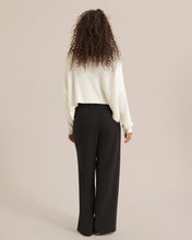 Load image into Gallery viewer, Saya Cropped Crew Neck Sweater