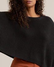 Load image into Gallery viewer, Saya Cropped Crew Neck Sweater