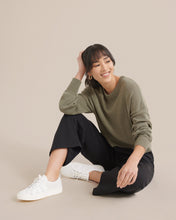 Load image into Gallery viewer, Shonda Wide-Leg Pleated Trousers