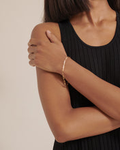 Load image into Gallery viewer, 14K Gold Link Bracelet
