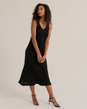 Load image into Gallery viewer, Britta V-Neck Ribbed Dress
