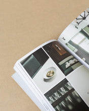 Load image into Gallery viewer, Cereal City Guide (London)
