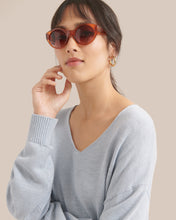 Load image into Gallery viewer, Rounded Gradient Sunglasses
