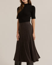 Load image into Gallery viewer, Tilda Pleated Midi Skirt
