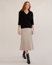 Load image into Gallery viewer, Tilda Pleated Midi Skirt
